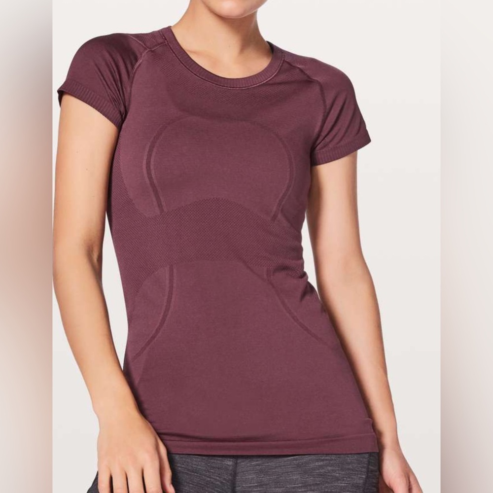 🌼LULULEM🍋N Swiftly Tech Short Sleeve Women’s Size 10 Color: Redwood